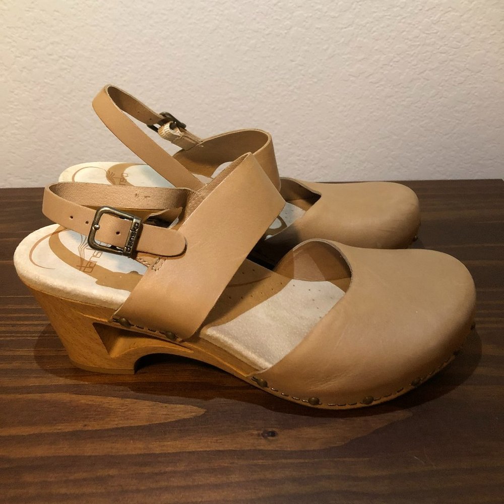 Dansko Thea clogs, Beige, size 41